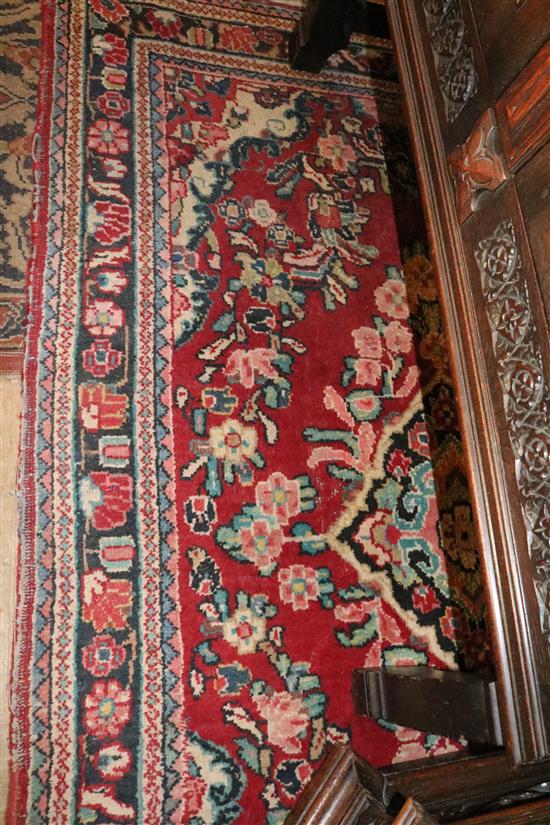 Red ground rug